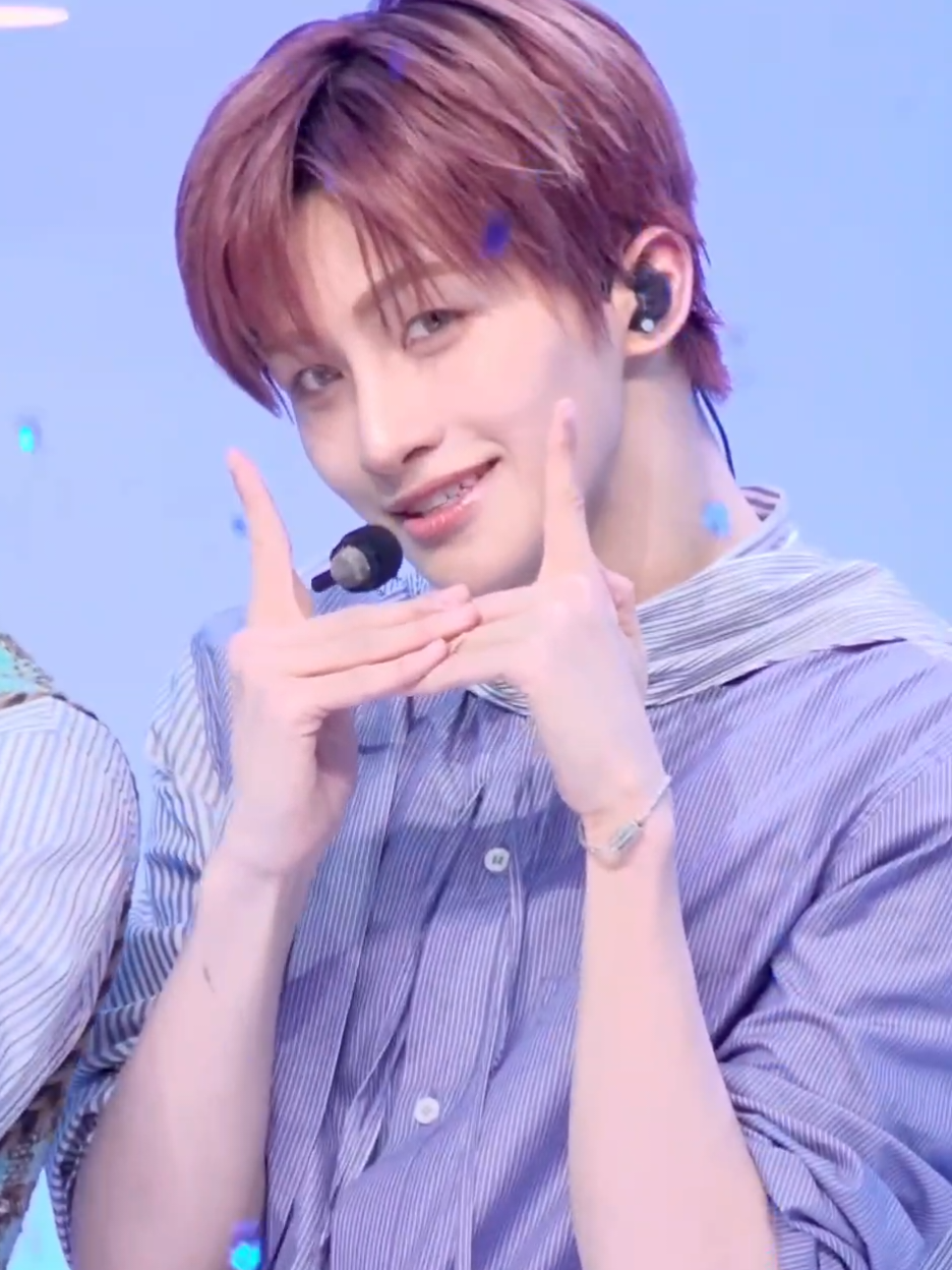 @kari 🕸️ | fancams!