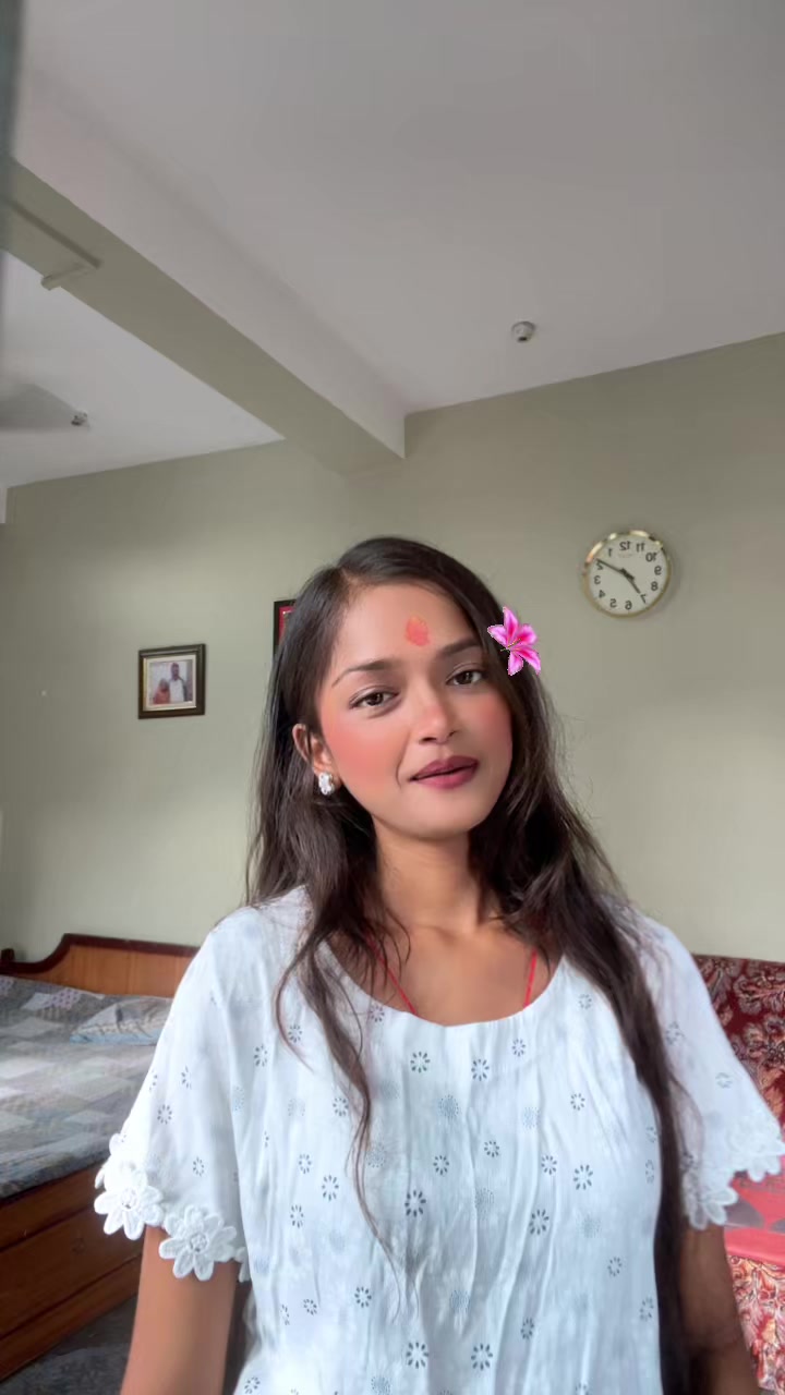 @Yadav_girl💫