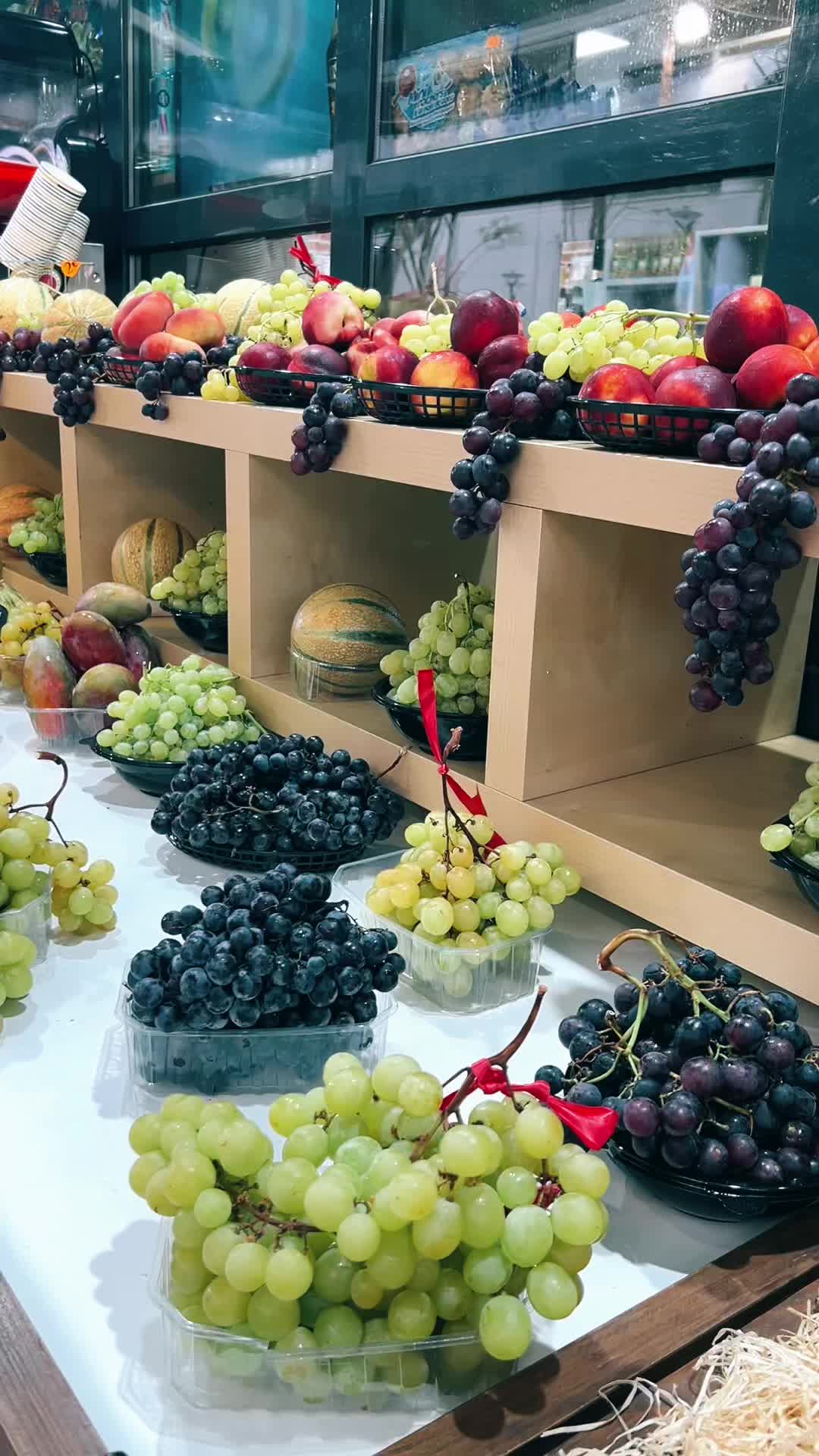 @Moujou🍉Fruits🍇Courbevoie🍍