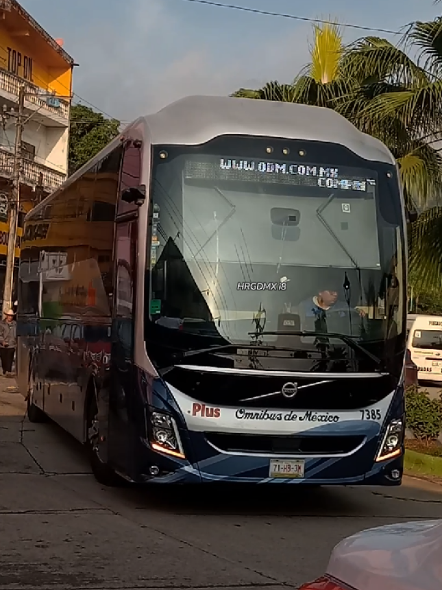 @hernánde'z