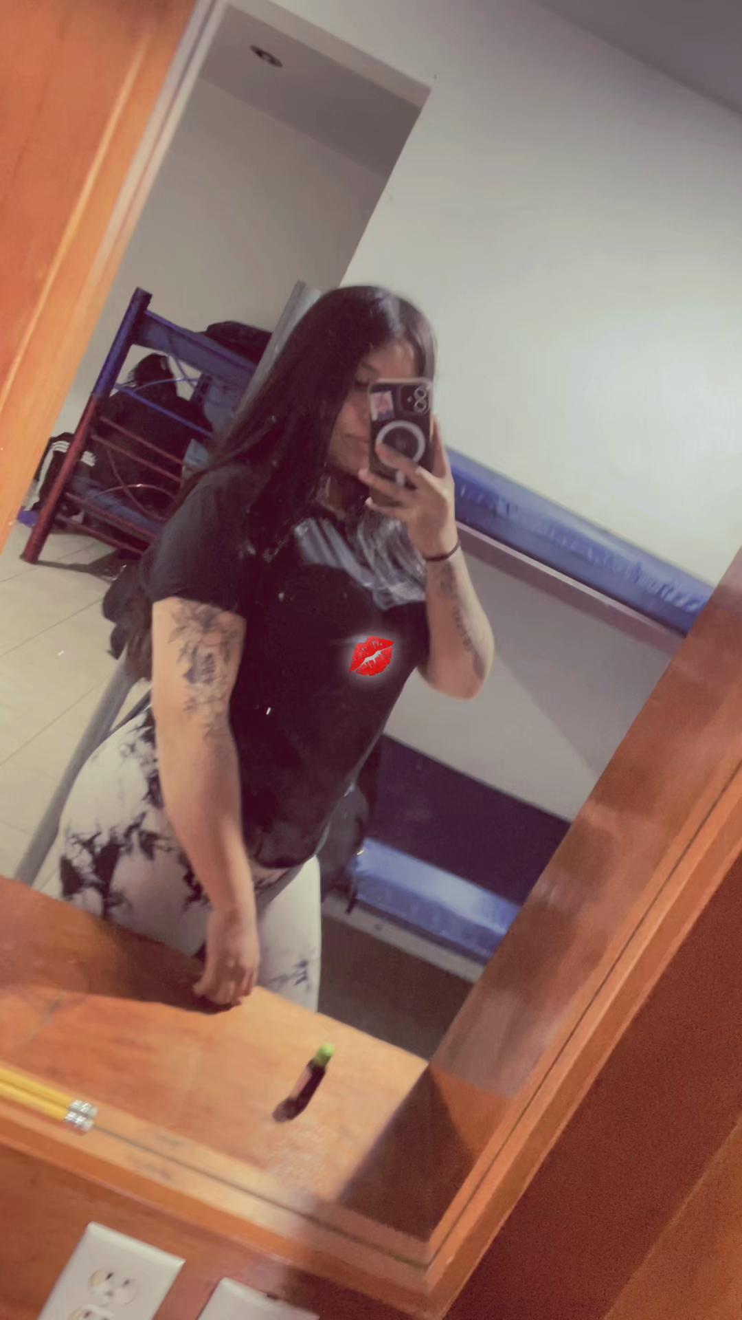 @🍒💋👸🏻