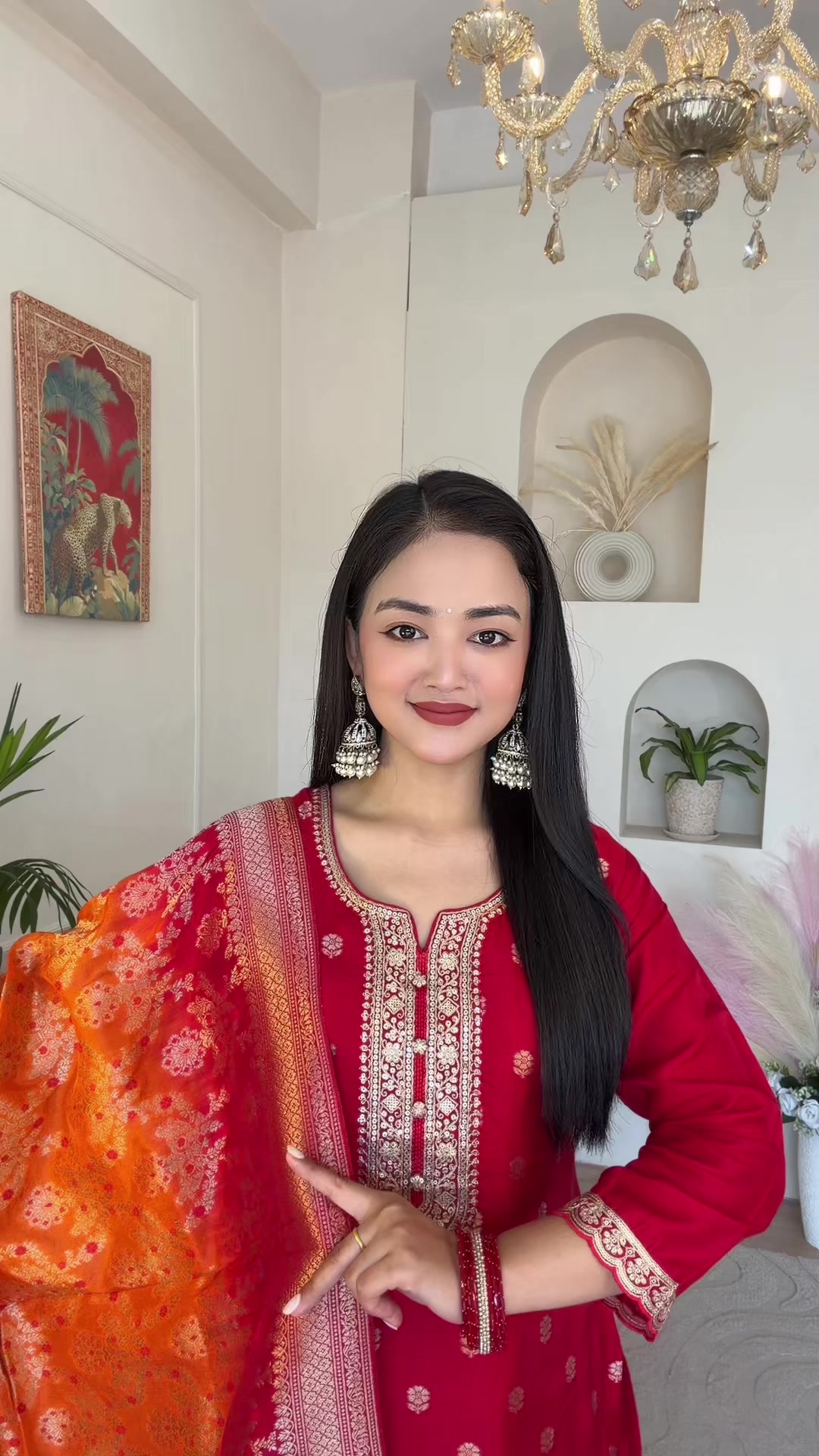 @Naina_TheAttire