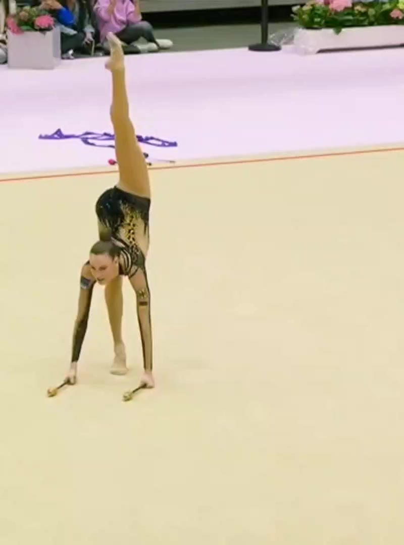 @Rhythmic gymnastics 🩵