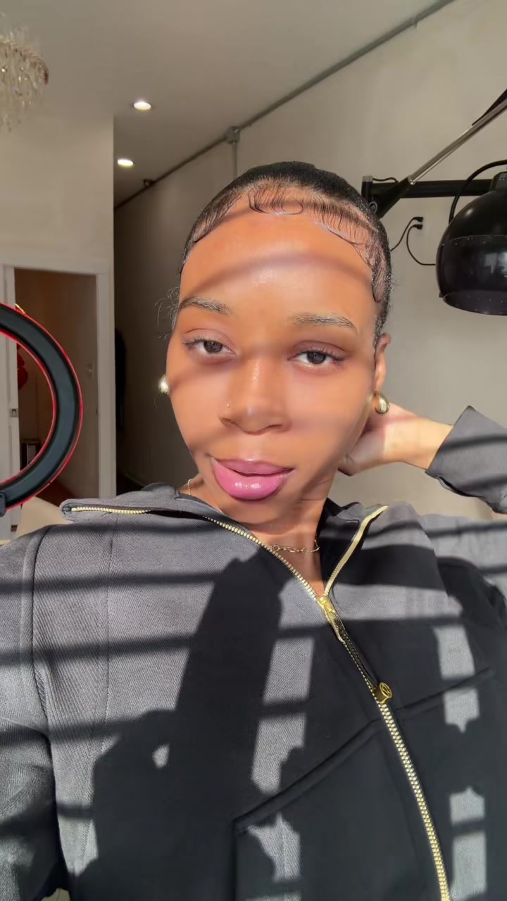 @daniii
