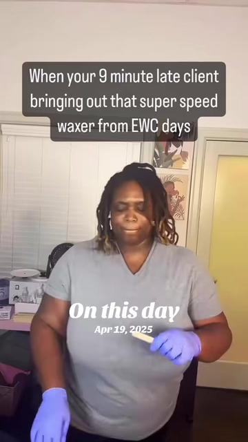 @erinthegirliewaxer