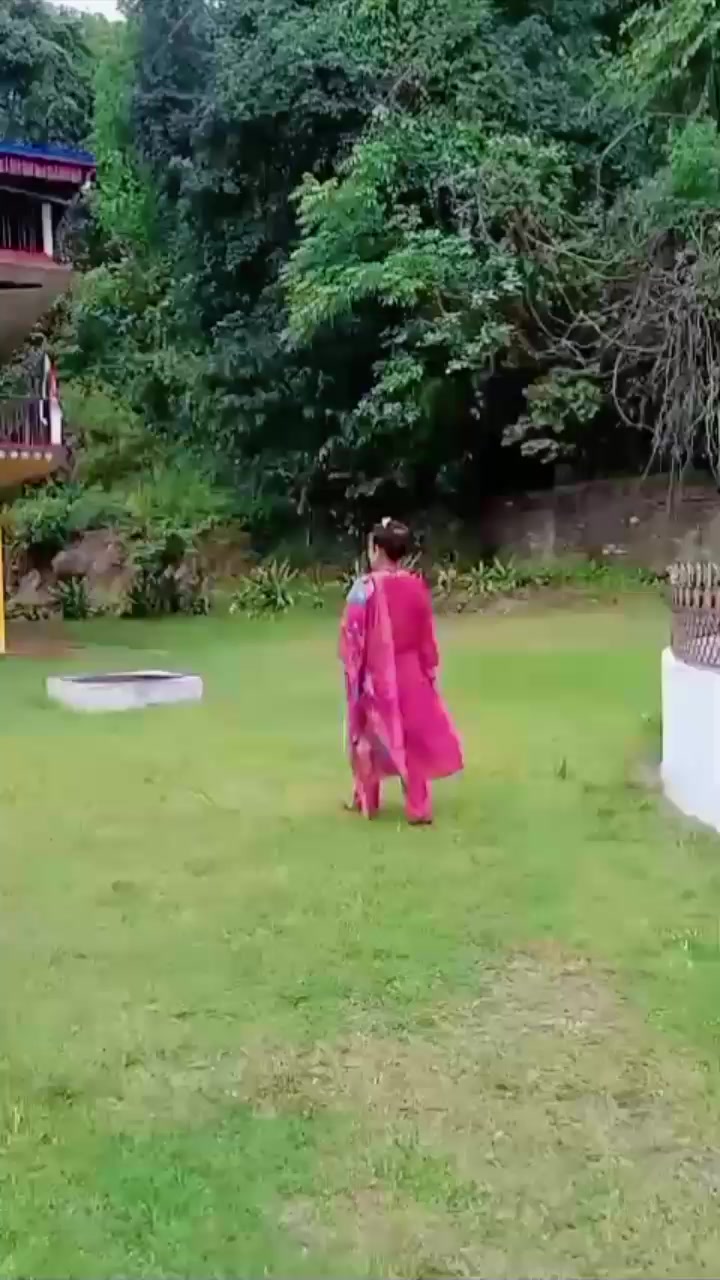 @sarada gurung