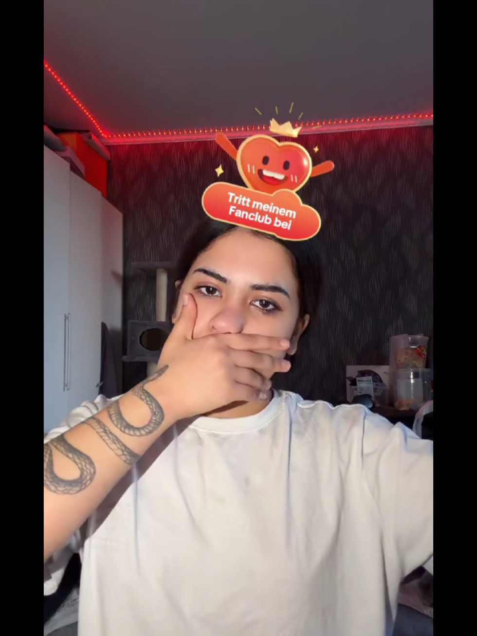 @Mila 💗💖🩷🤍