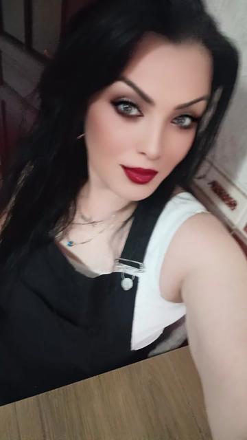 @_ASİ_MELEK ❤👑🧿_