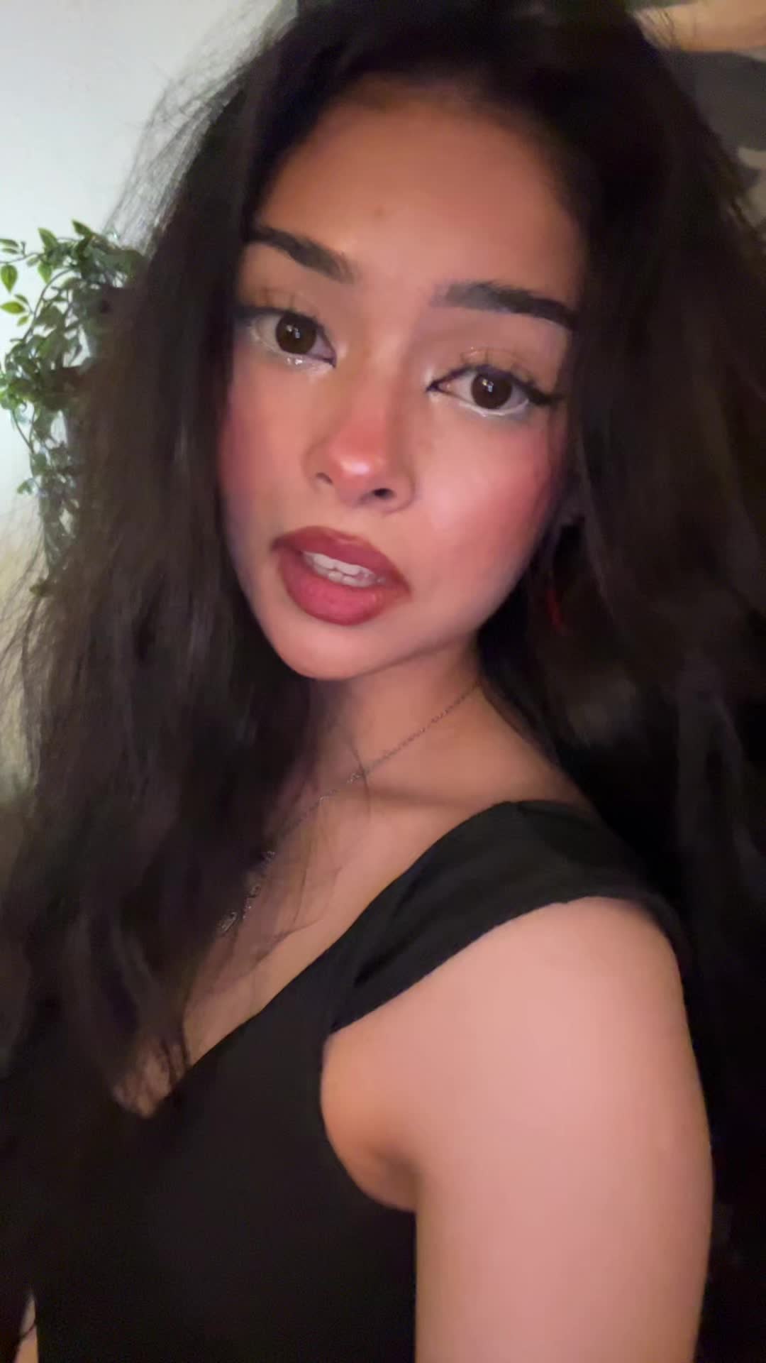 @hi