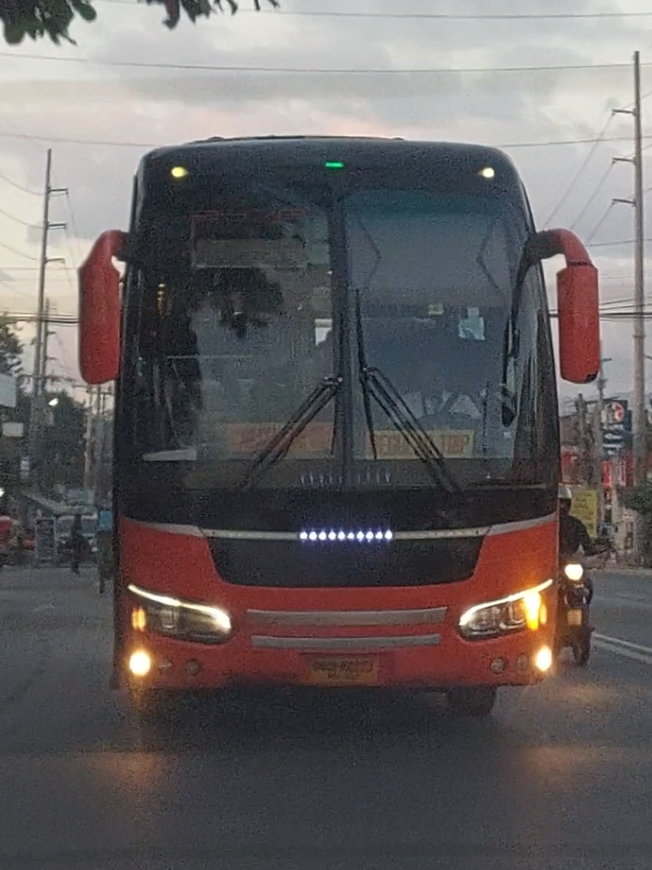@𝘊𝘢𝘭𝘦𝘣🛩🚍𝘚𝘱𝘰𝘵𝘵𝘦𝘳