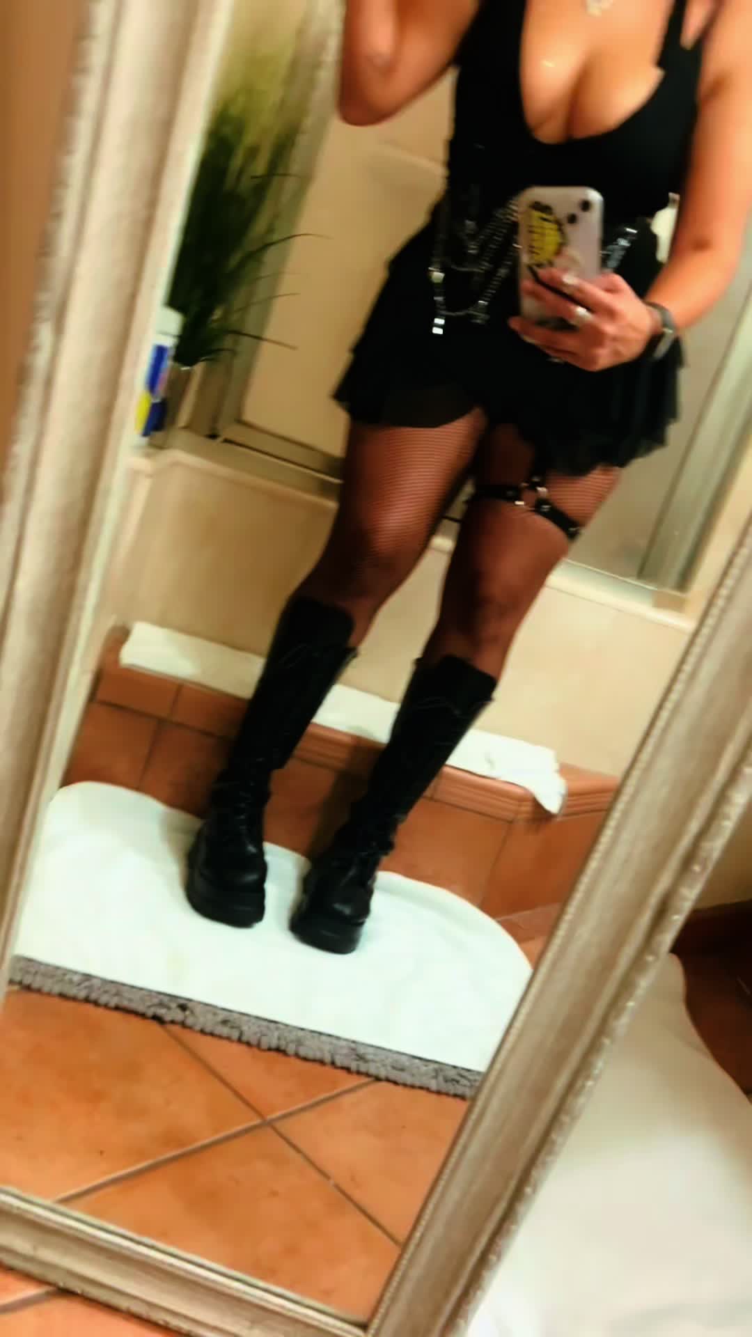 @LaNegra