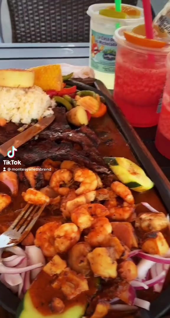 @Brenda ojitos 👀 lindos 🙏😇🥰