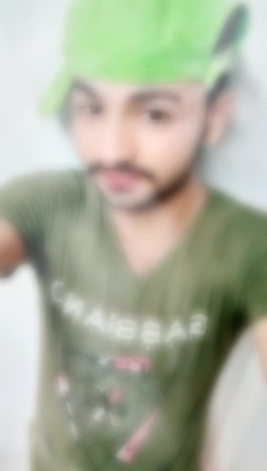 @R🌹 B 😄O 😛Y 😝