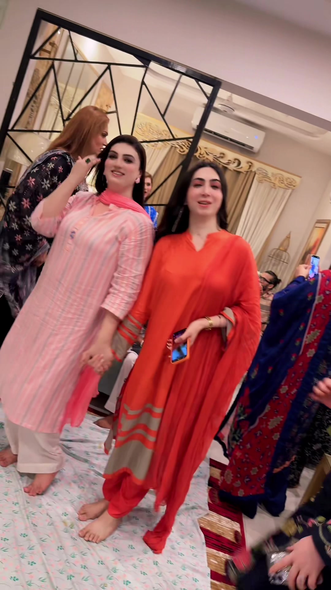 @Malika khan