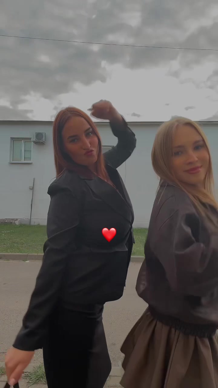 @Виктория🎀