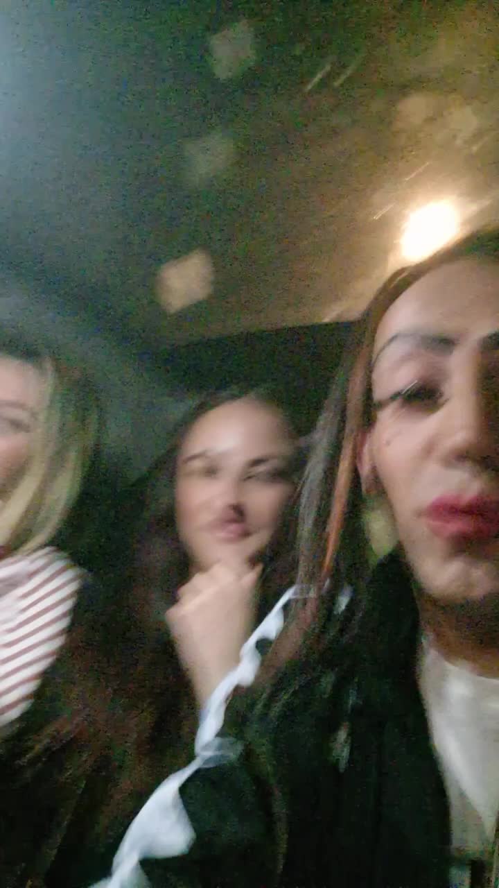 @Melania