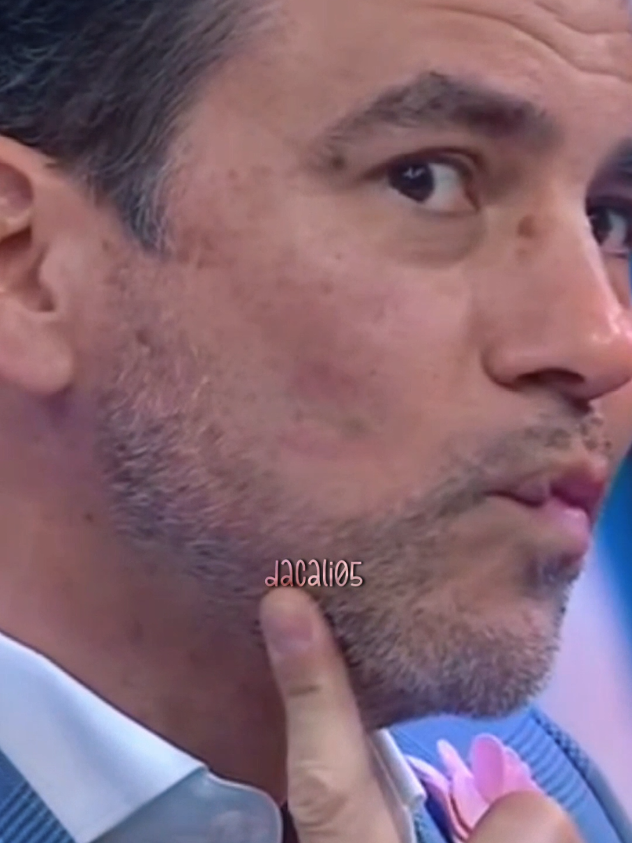 @daniela