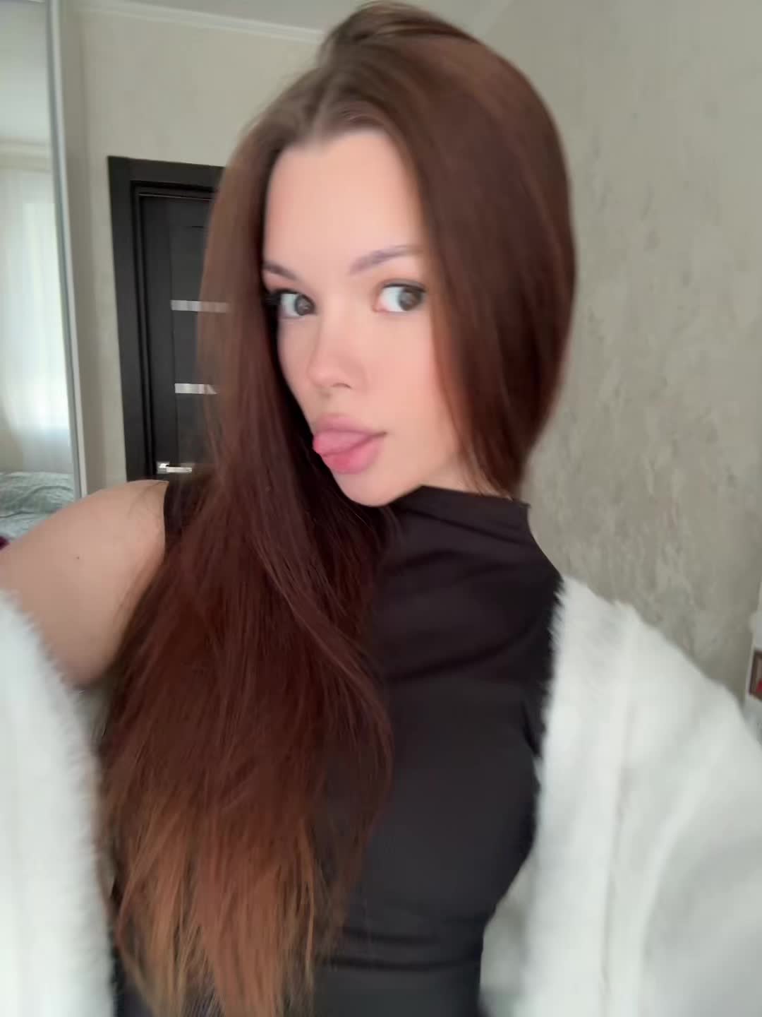 @teylova