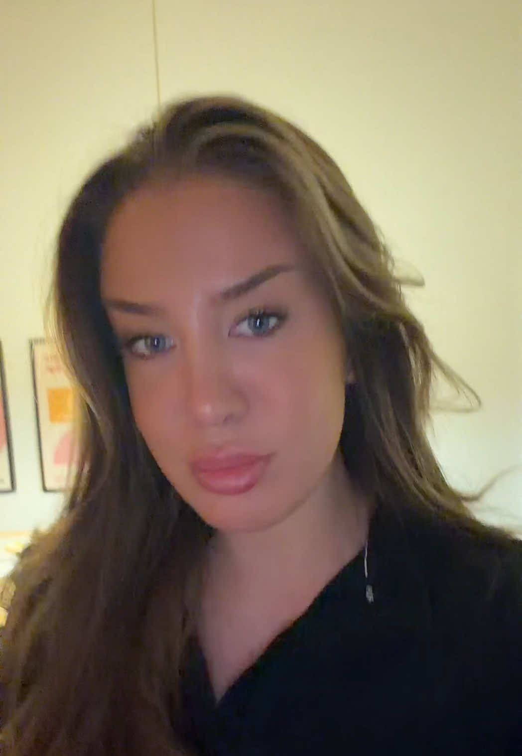 @Klara Vé