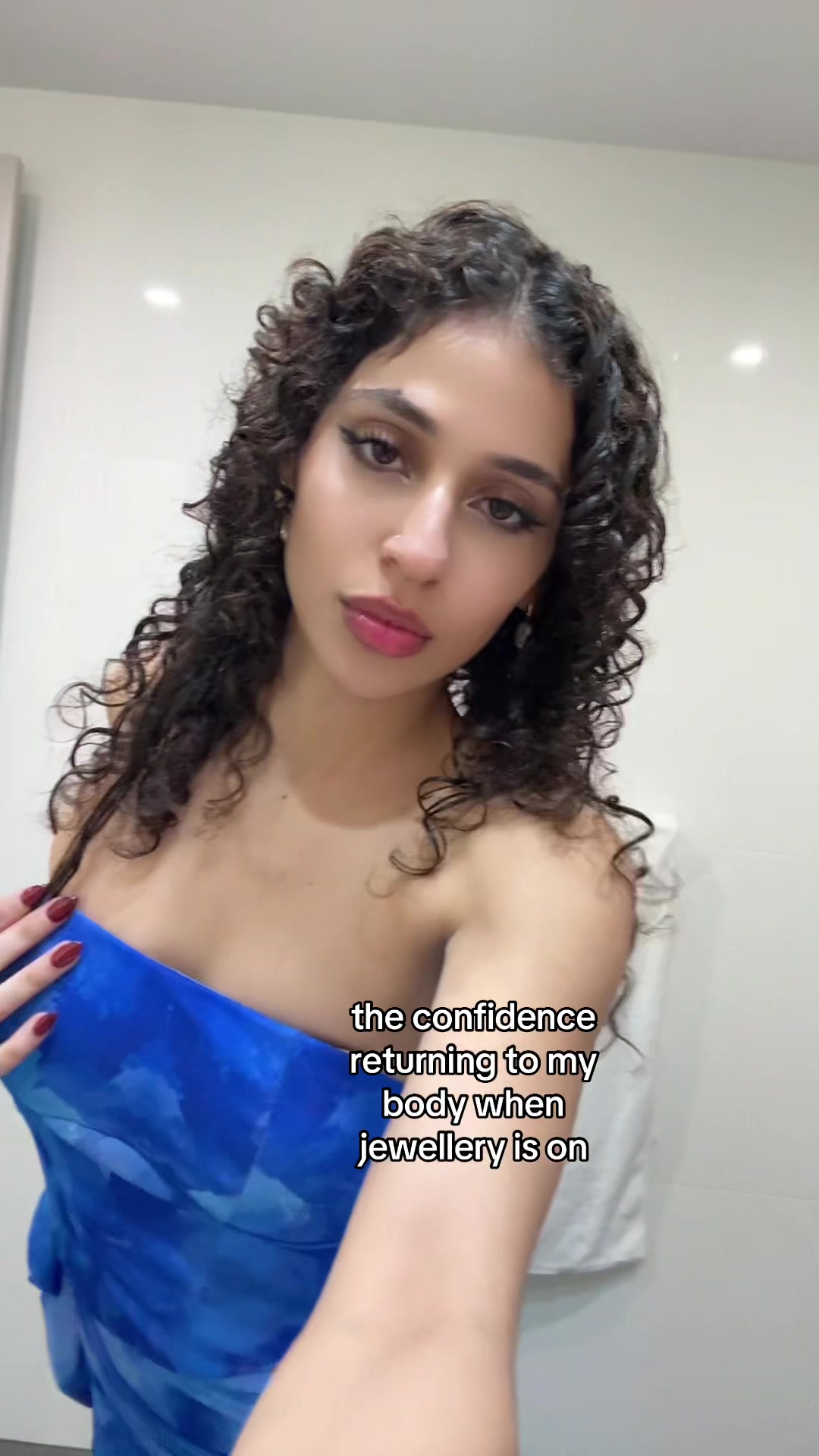 @angelzzzallory