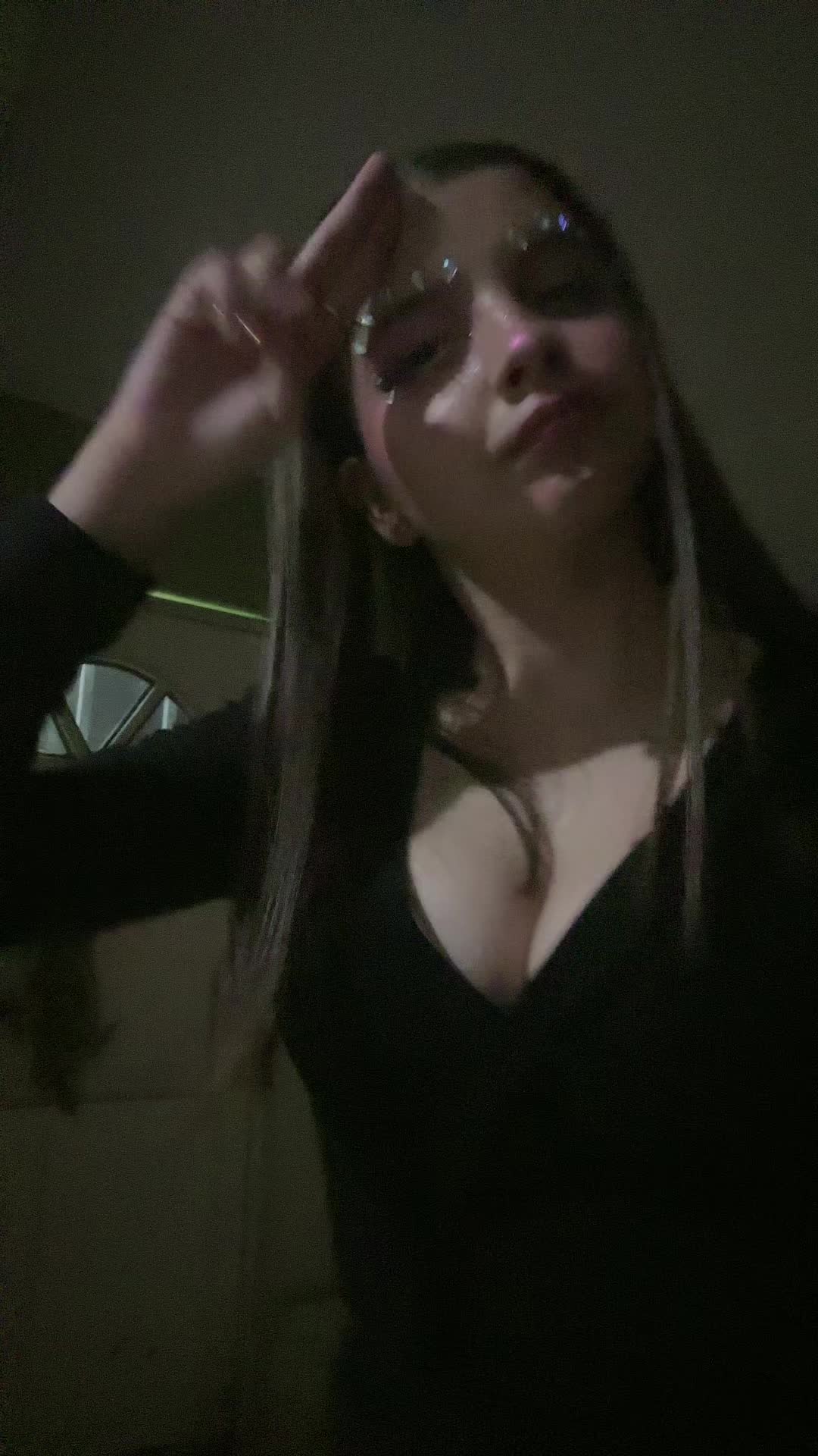 @nosesoyevy