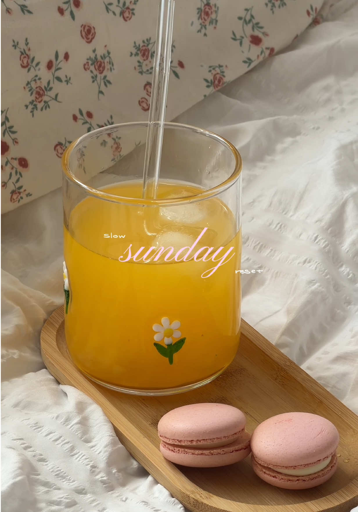 @Khadi 𝜗𝜚