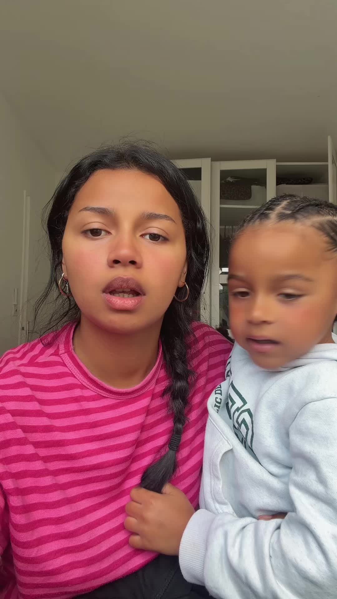 @Naomettexx