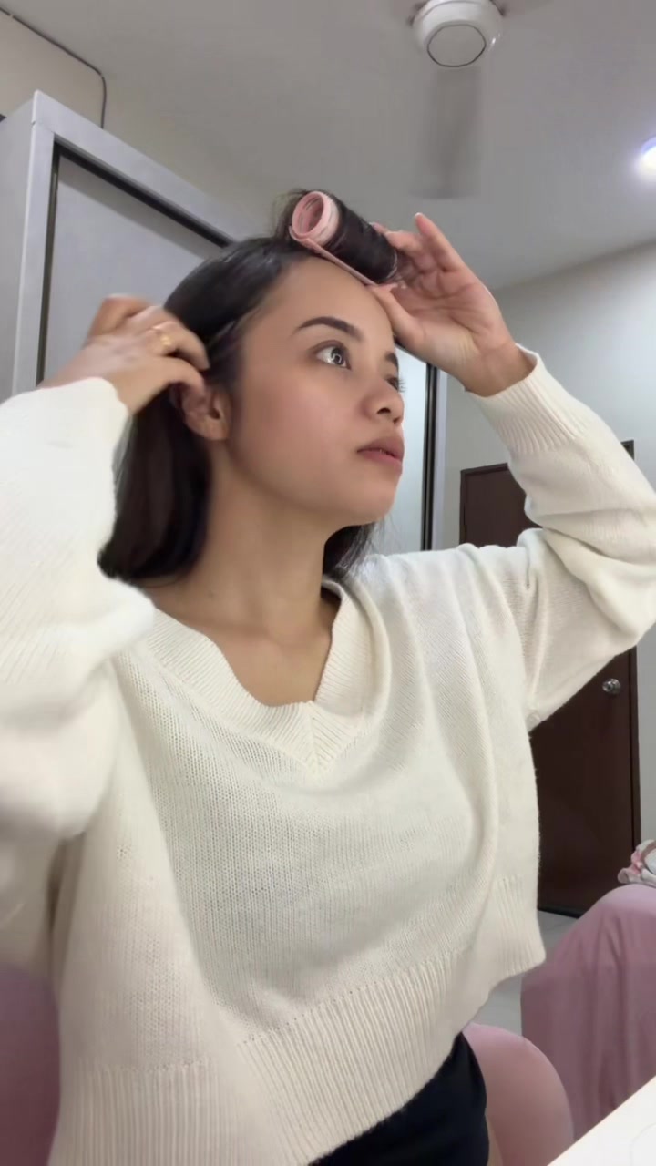 @azieemeera