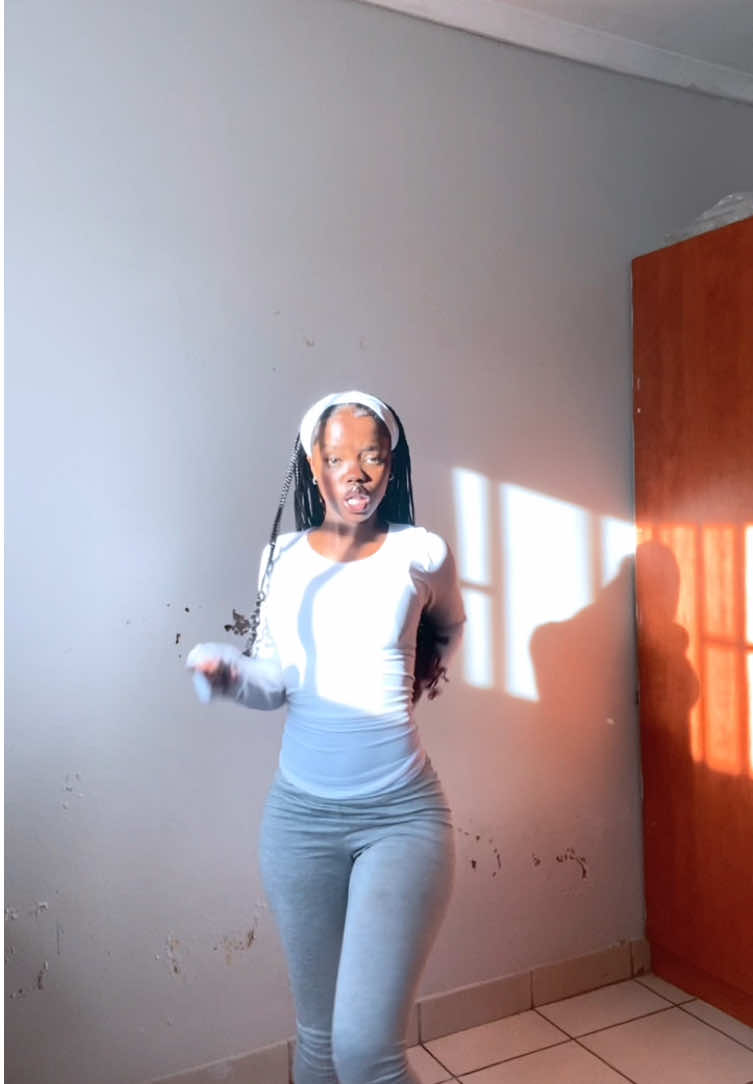 @saskie_smiles