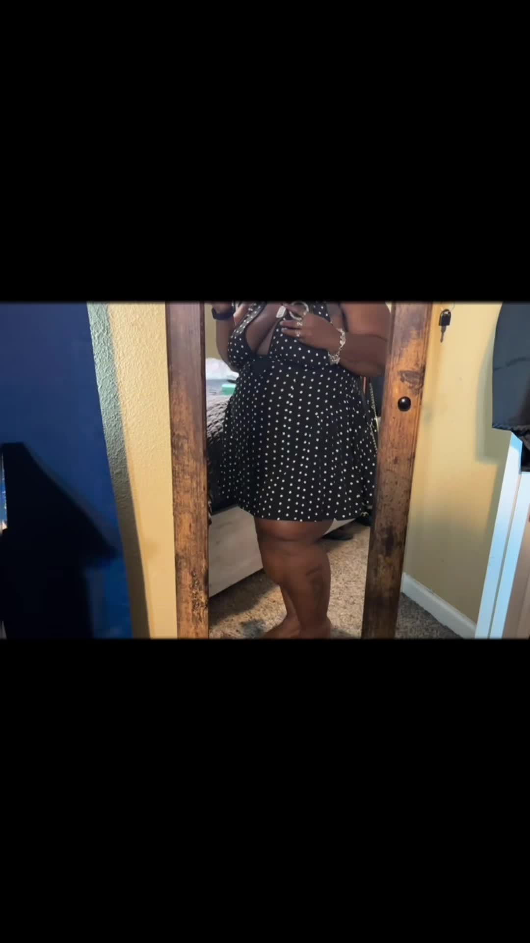 @GeminiQueen_Sade