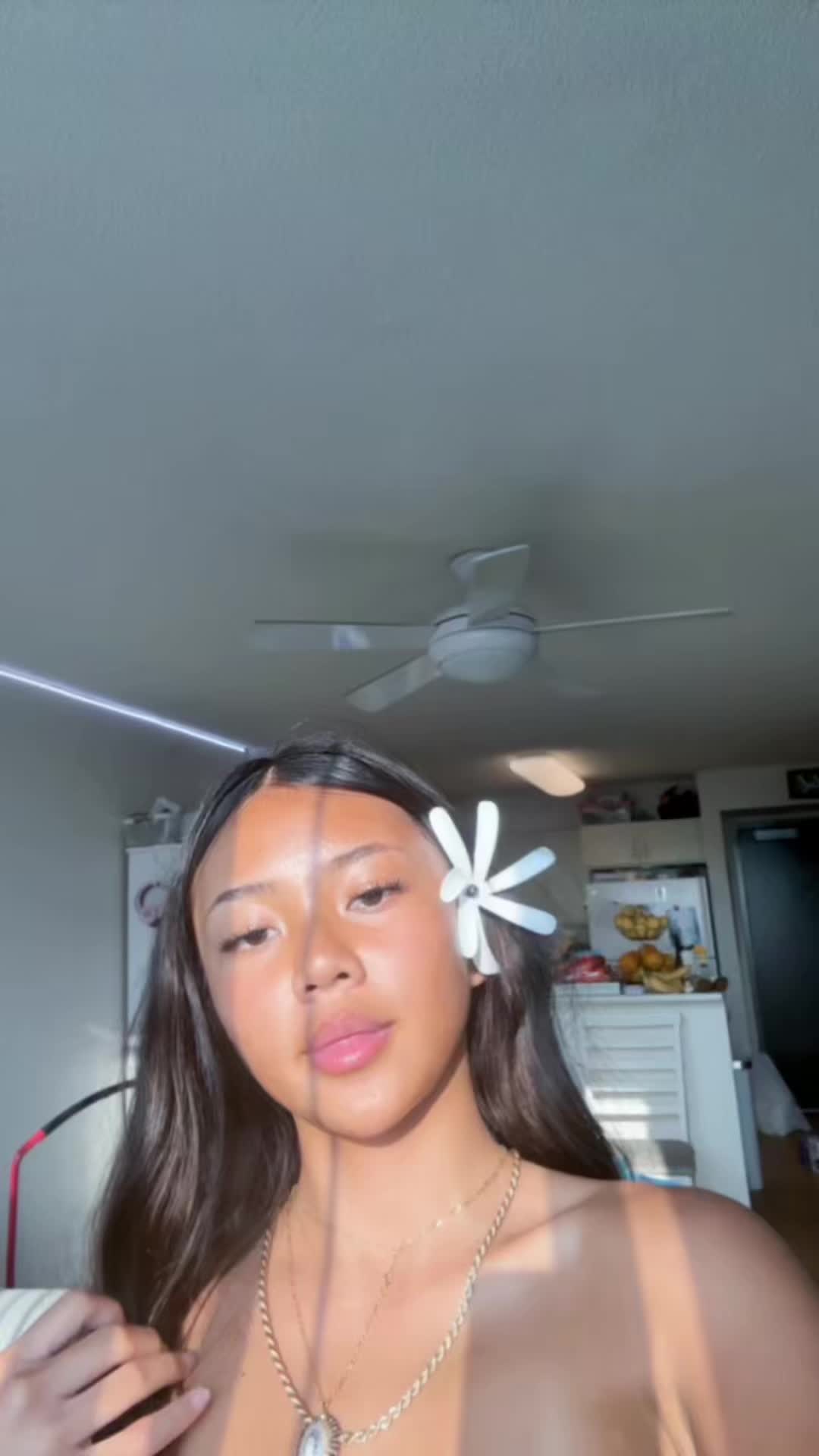 @laakea7248