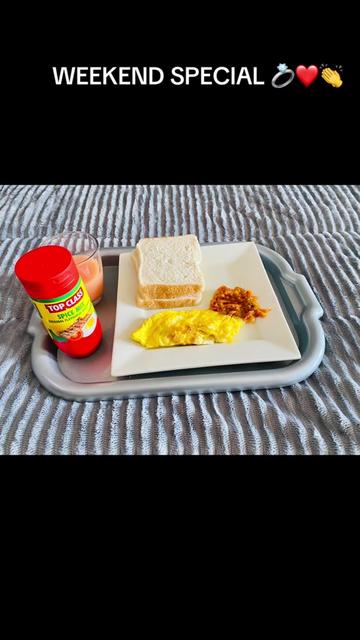 @LADY_F🇿🇦