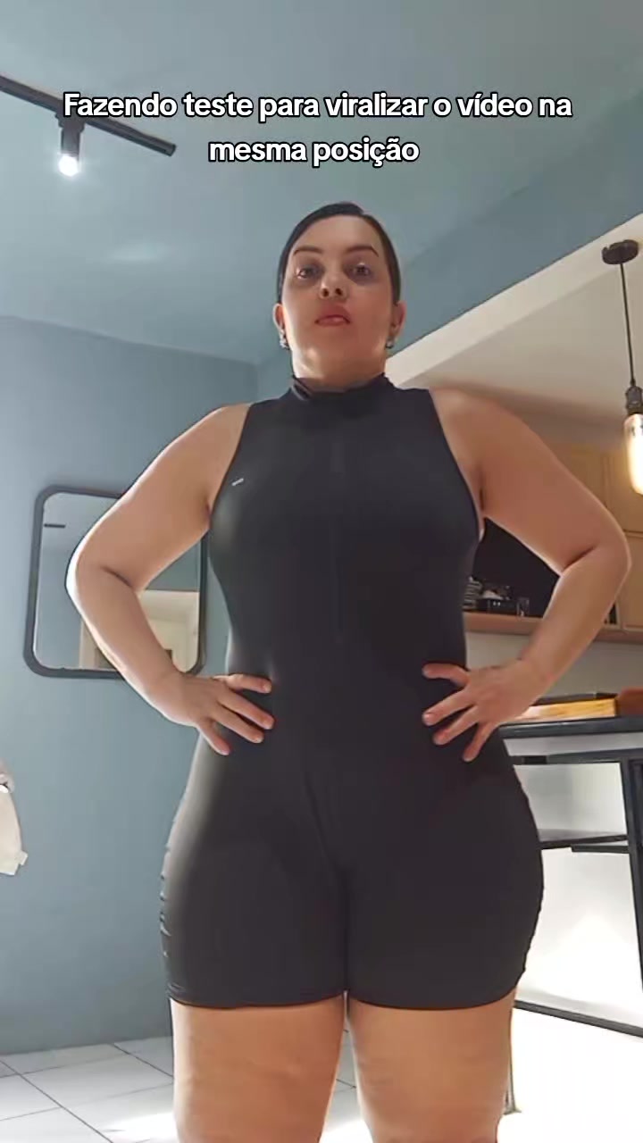 @Não é a Jamila