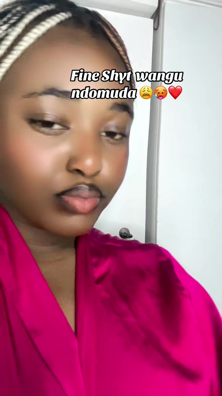 @𝕻𝖔𝖒𝖇𝖎𝖊𝖄𝖆𝕹𝖟𝖔𝖚🐘❤️