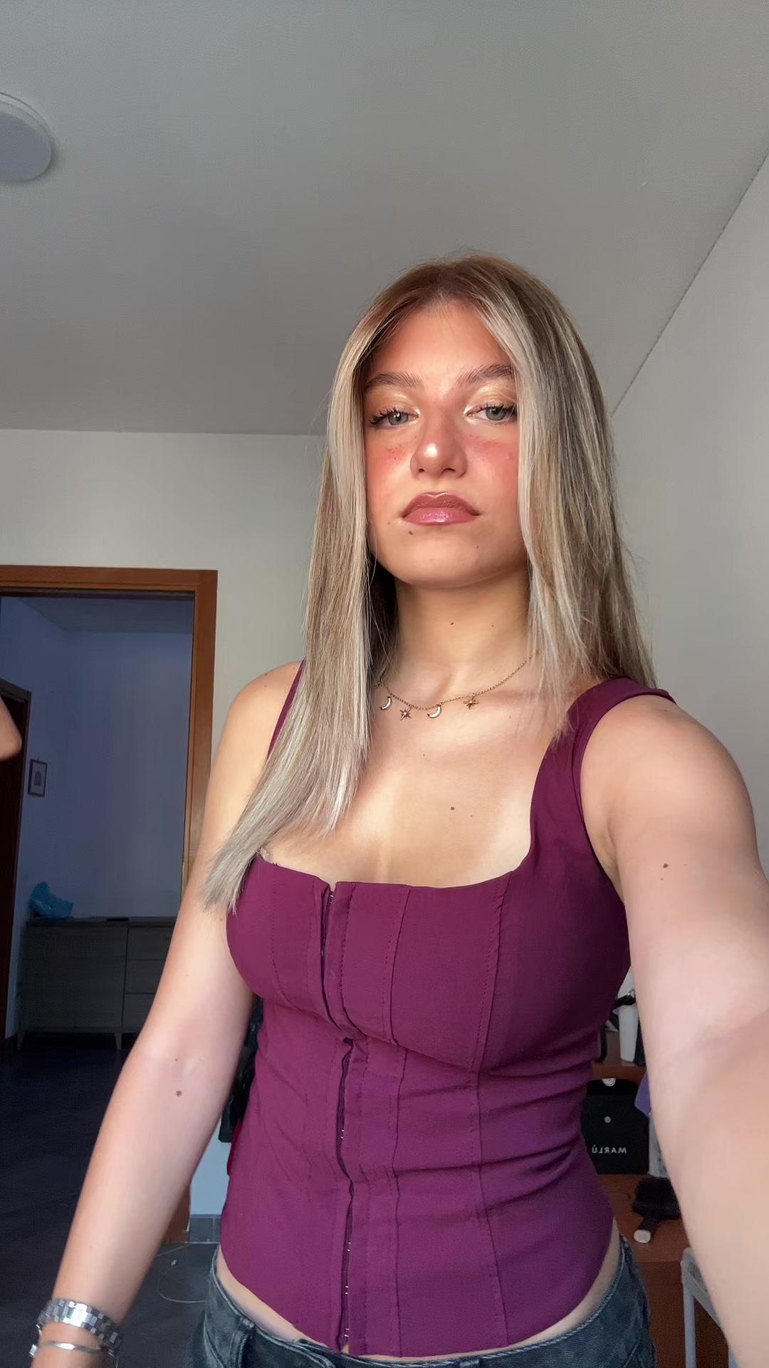 @chiara⧗ ⎊