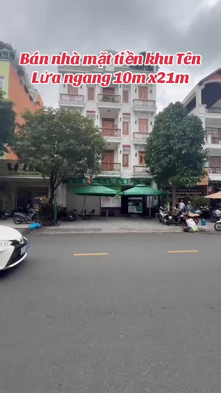 @T&ugrave;ng Villa