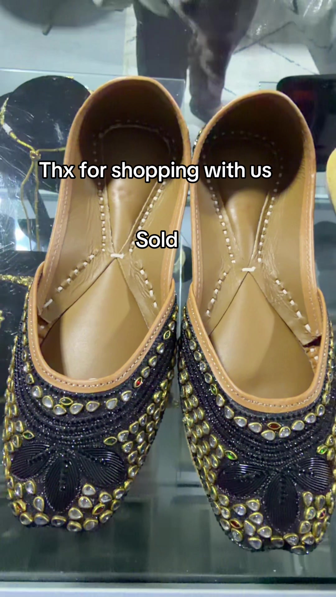 @GILL JEWELRYY LTD