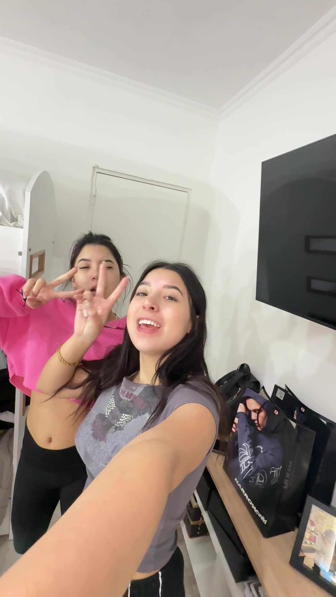 @mellissvalenailen