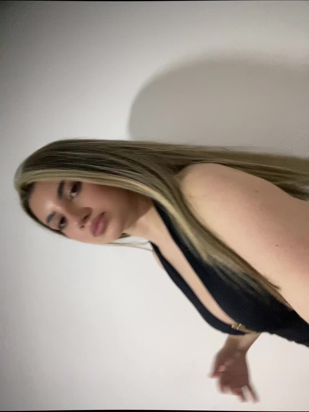 @ena🌺