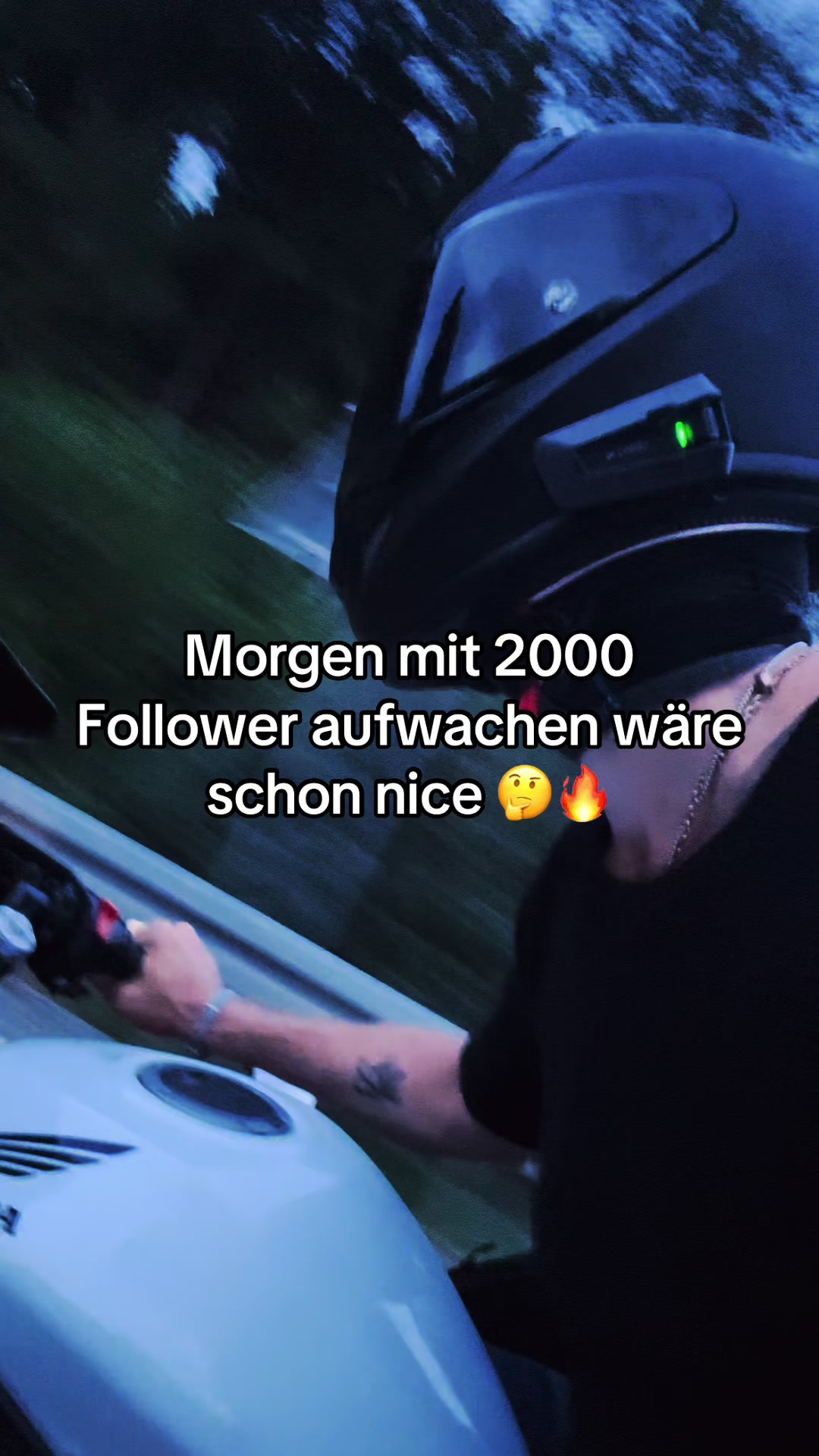 @MotoDenno