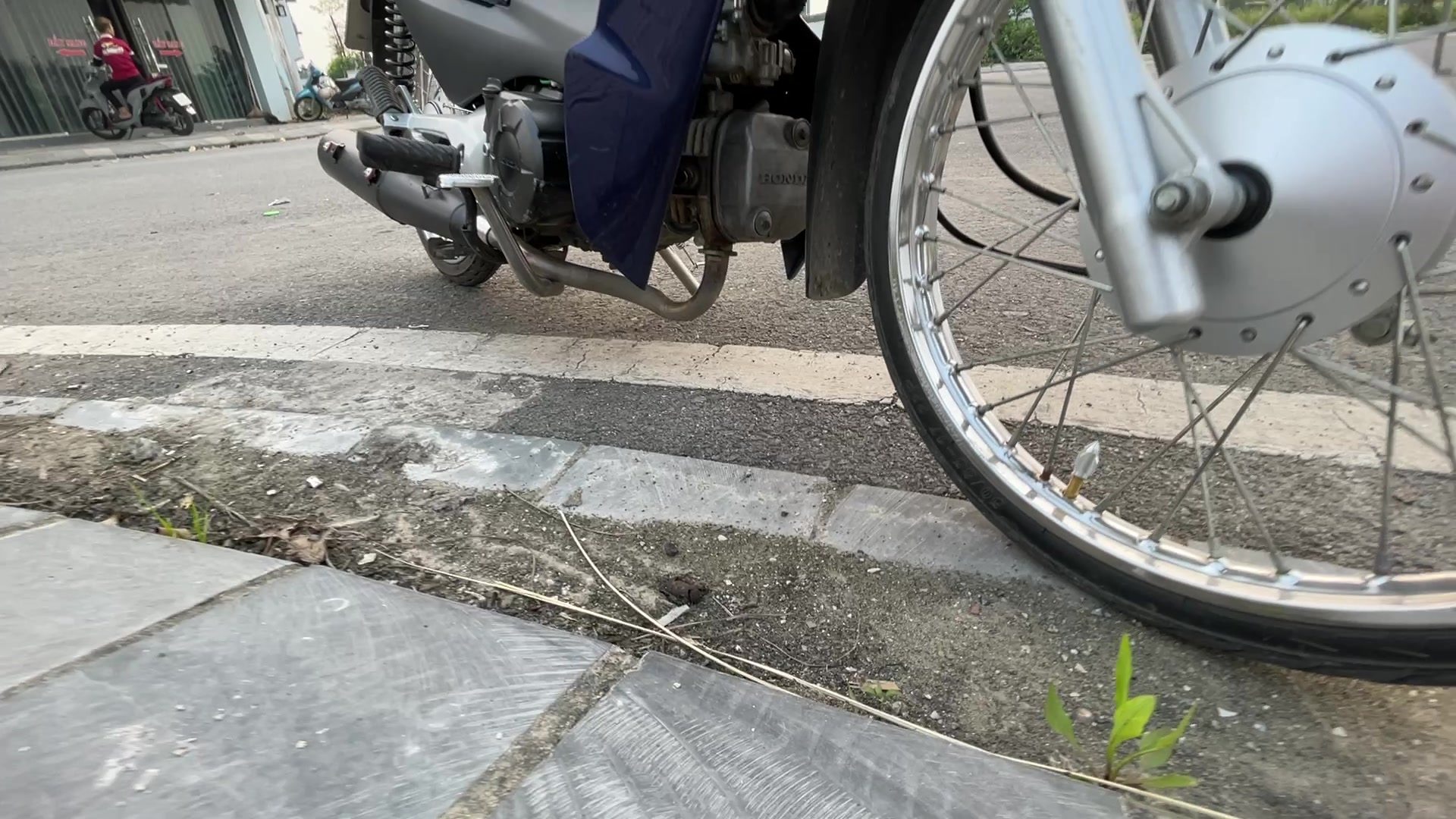 @Nguyen Bao Nam