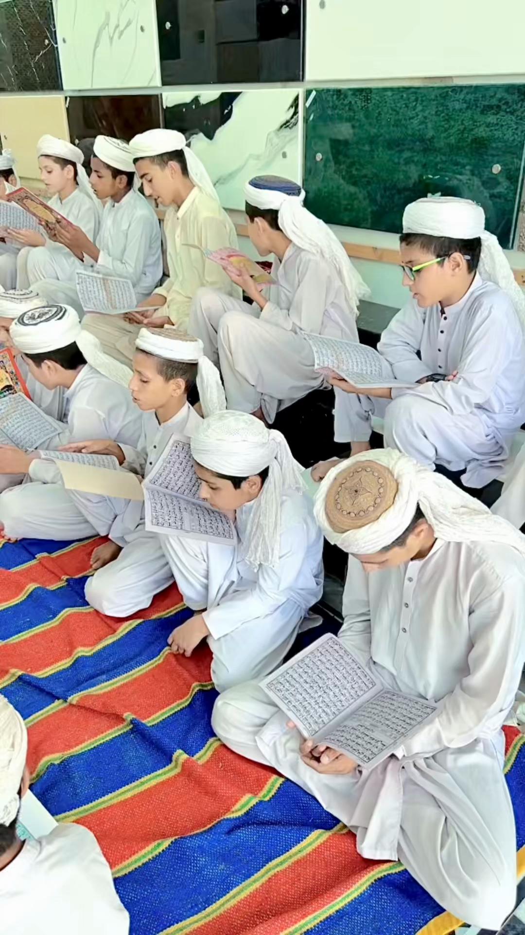 @⚔️ امجد ُُخان ⚔️