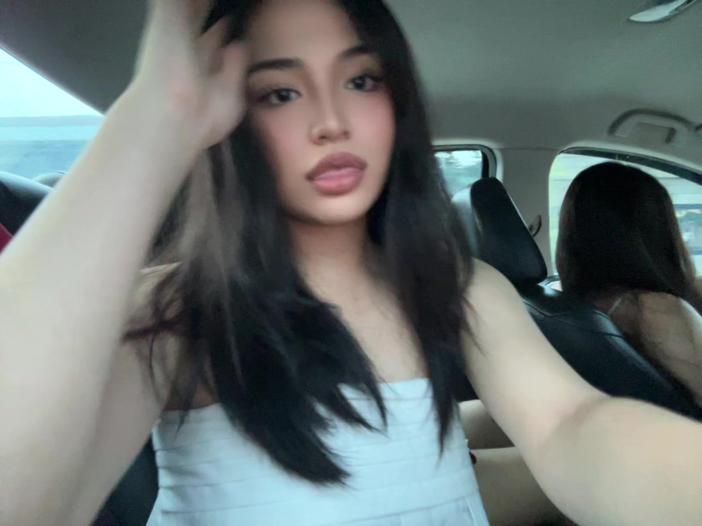 @elayara