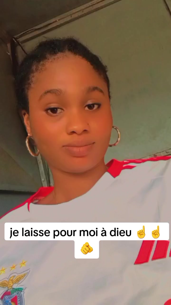 @Miss 🫅.... A&iuml;cha ❤️🎉💋