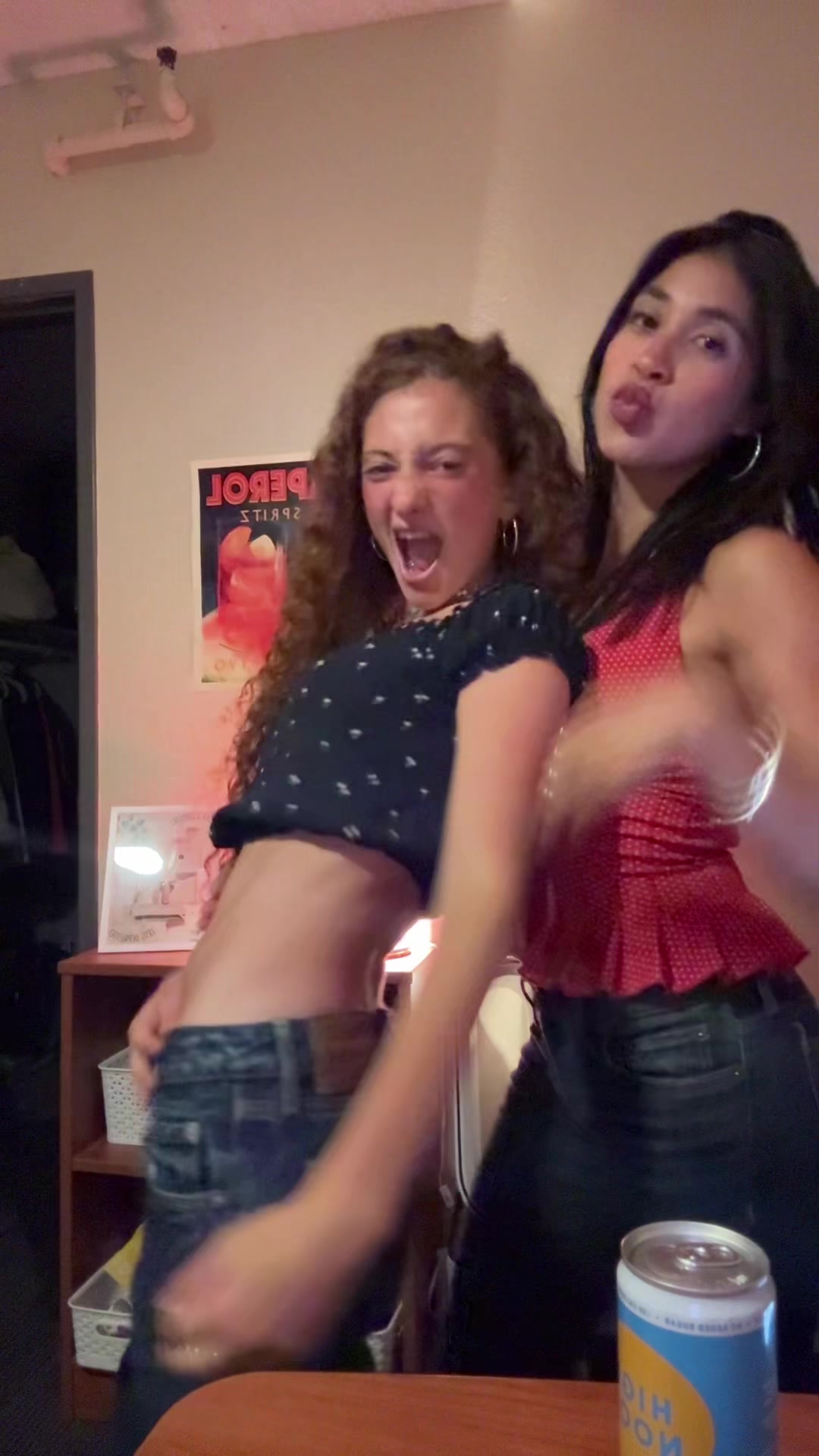@Emelia031306