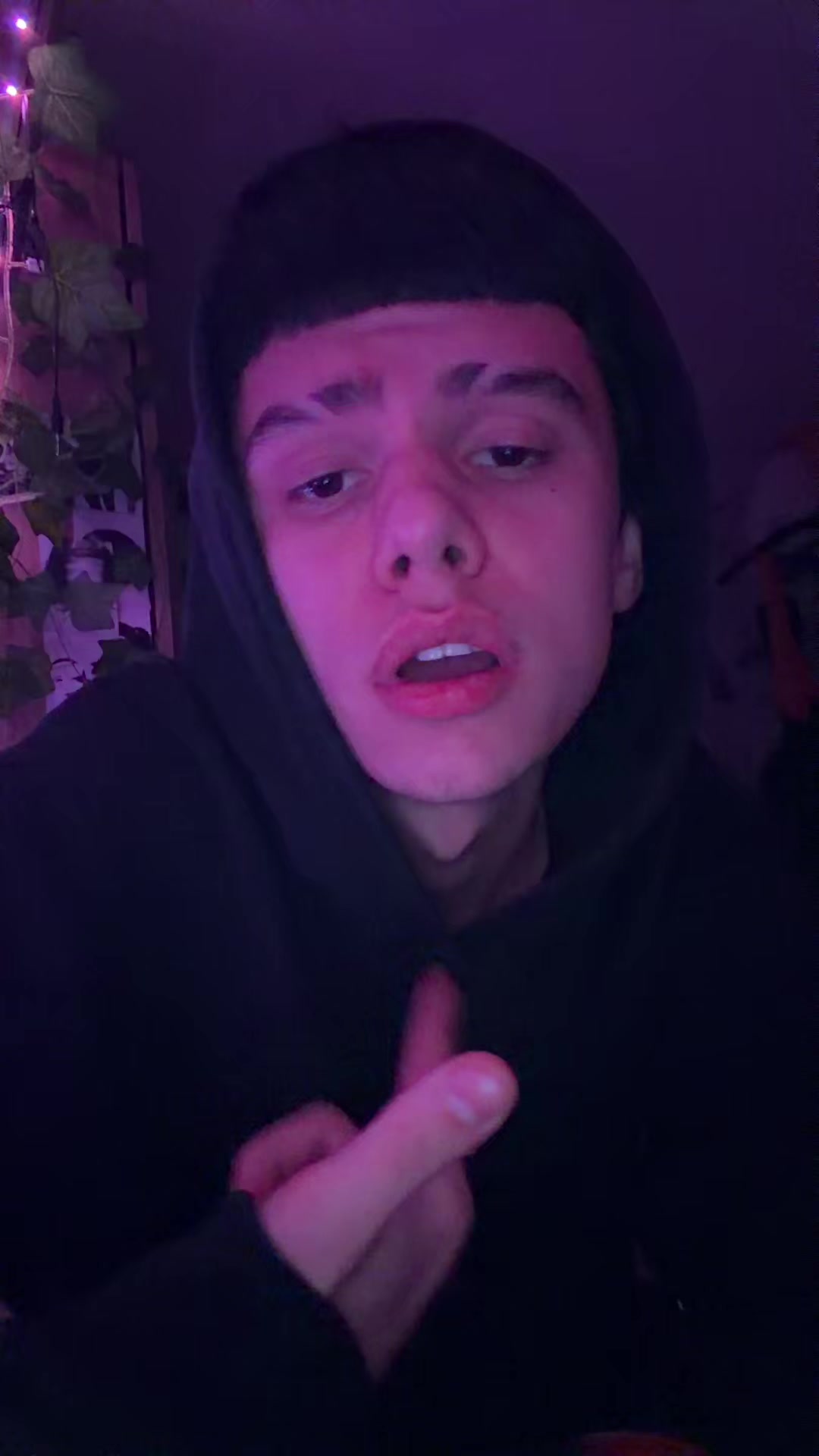 @КИРЮХА ЛИ ФАК