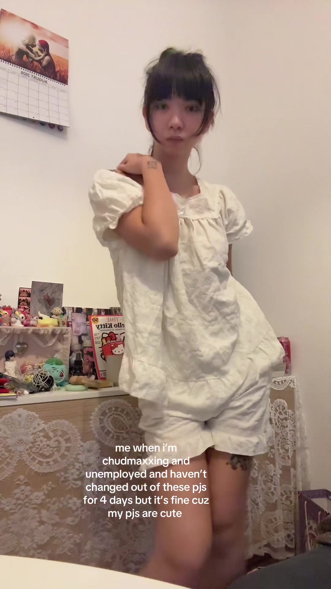 @lili >&bull;<