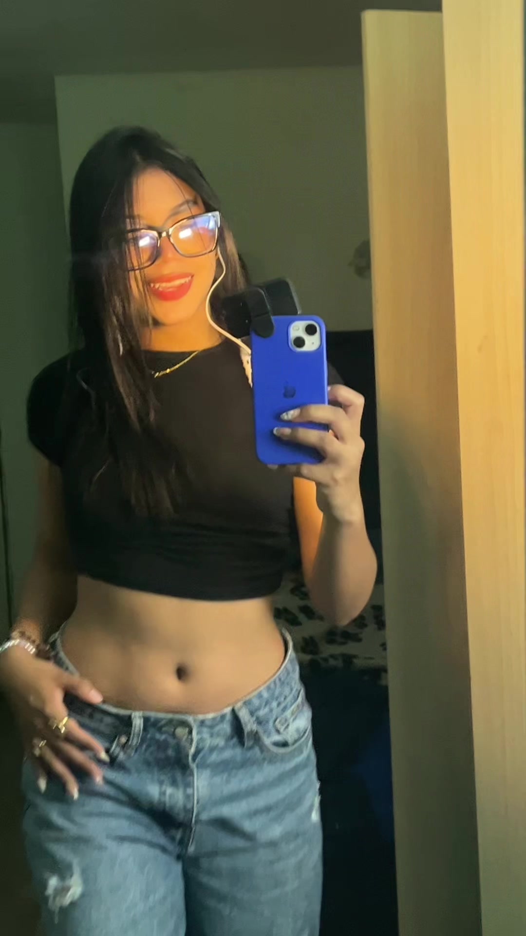 @Ana🐲