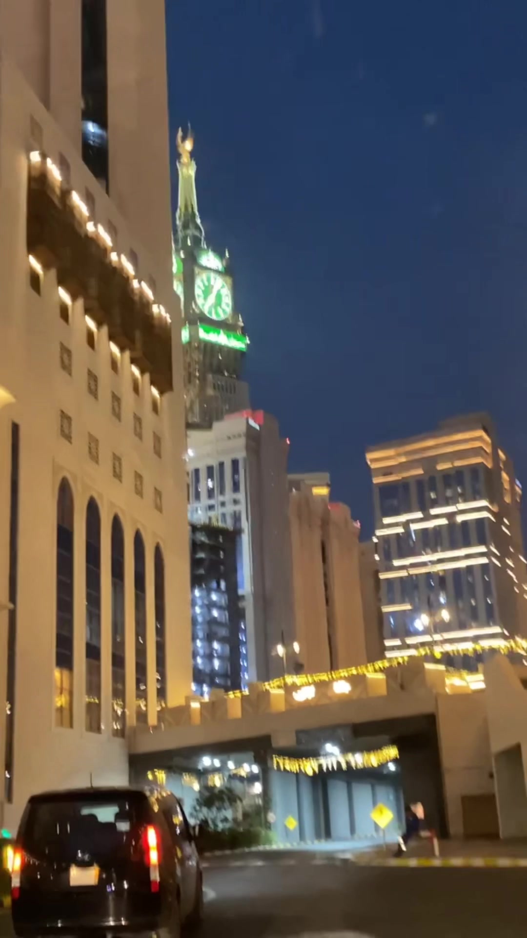 @Shabi Khan🍁🇸🇦