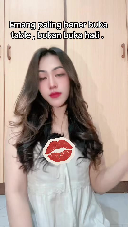 @Sabrina